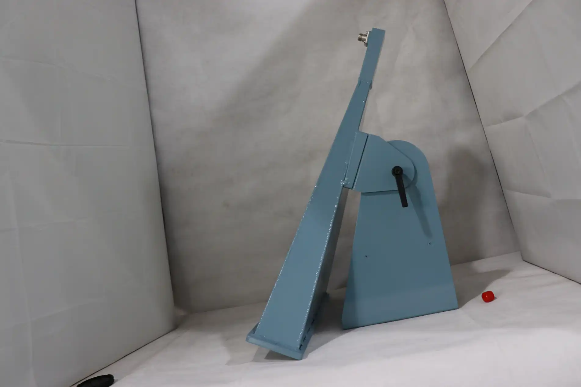 Pyramid Horn Lens Antenna Pyramid Horn Lens Antenna