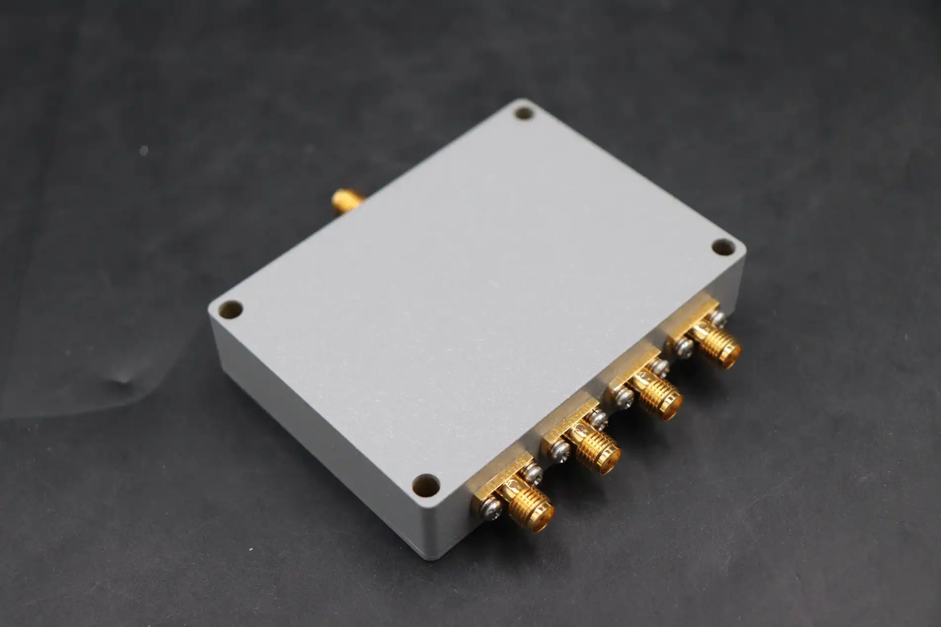 Coaxial Power Divider