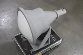 Point Focusing Horn Lens Antenna