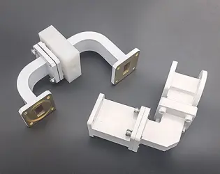 Does waveguide miter bend perform better than waveguide ARC bend?